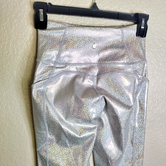 NWT Fabletics Oasis PureLuxe High-Waisted Legging in glitter hologram sz Xs - Picture 7 of 7